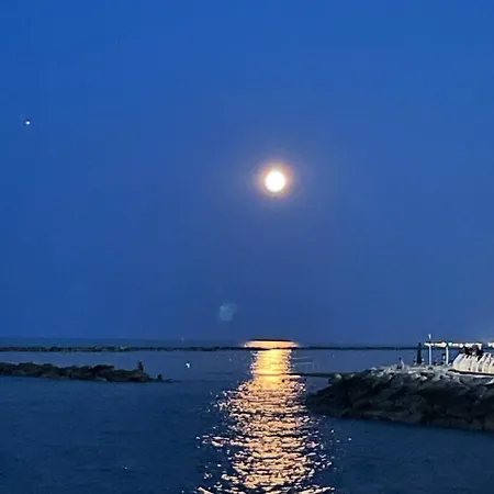 Pesaro Bnb Apartment *